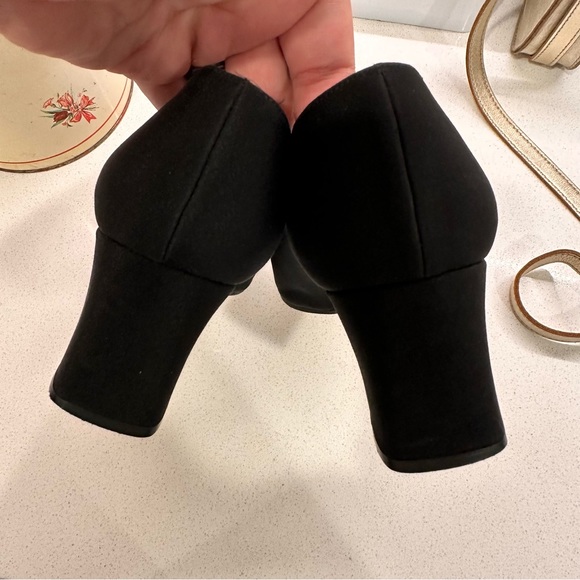Stuart Weitzman Black Women’s Pump Heels 6 - Picture 9 of 10